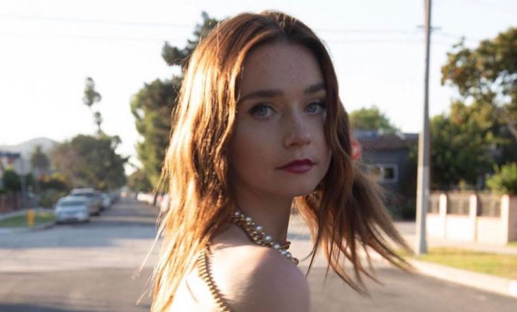 Who is Jessica Barden Dating in 2021? Details on Her Boyfriend Here
